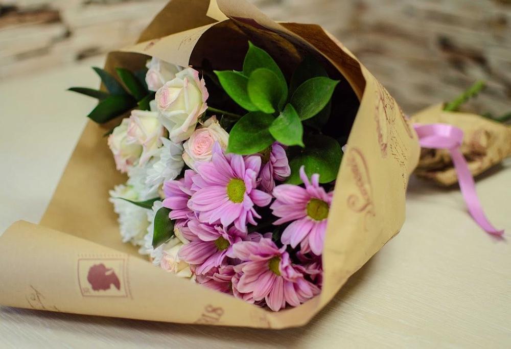 Букет цветов из: Розы и Хризантемы в Волгореченске