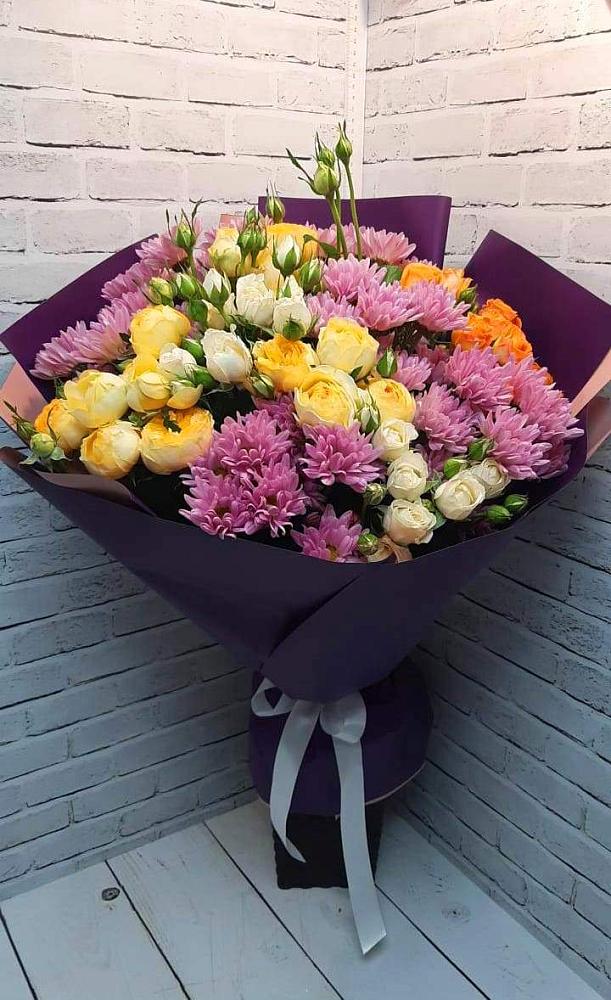 Букет цветов из: Хризантемы и Розы в Волгореченске