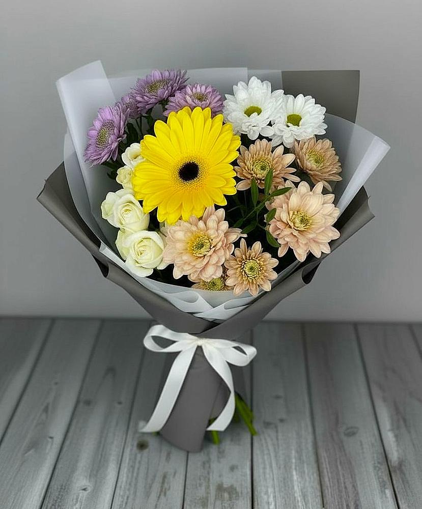 Букет цветов из: Розы, Герберы и Хризантемы в Волгореченске