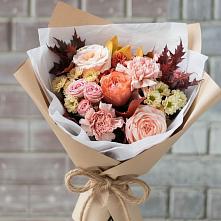 Букет цветов из:  Гвоздики, Хризантемы и Розы в Волгореченске